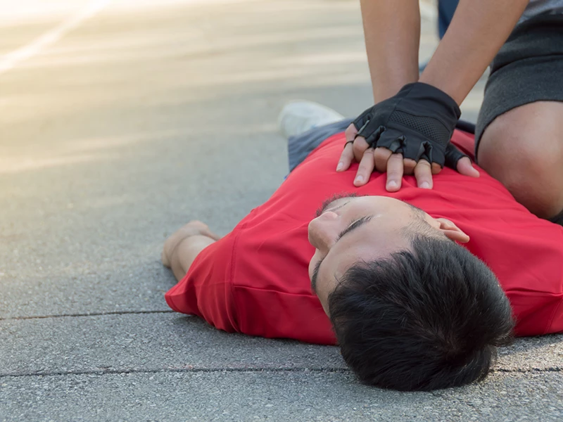 ایست-قلبی-در-جوانان